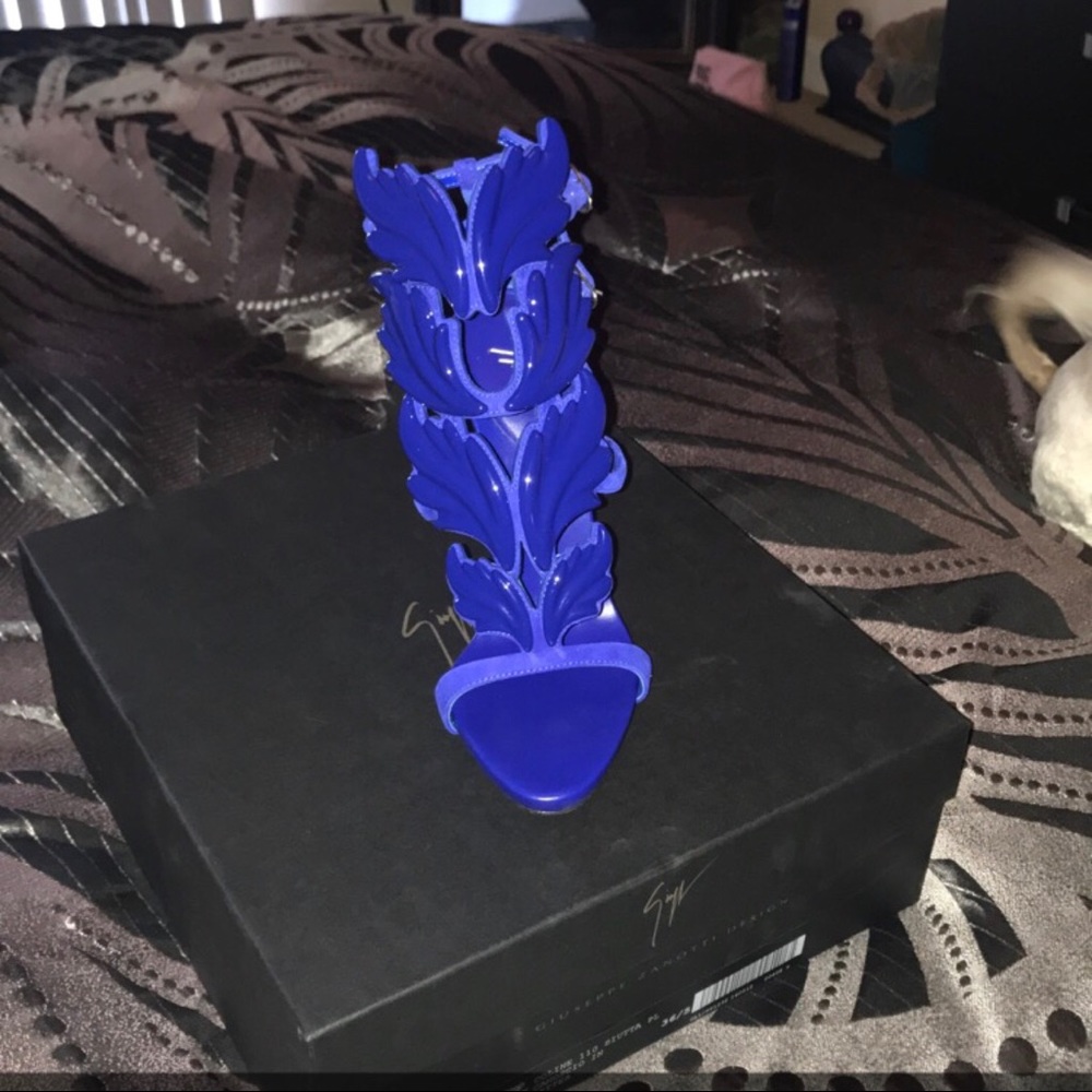 Giuseppe zanotti Wing pumps